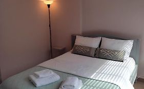 Double M Comfy Flat